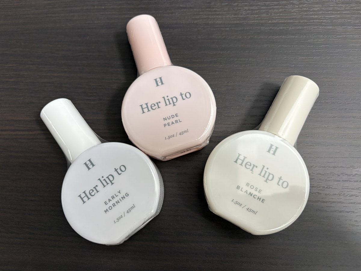 n__snmr's tweet photo. her lip to 限定ミスト買えた🥹💓
可愛いしいい香り🥰🌹
限定じゃなくて定番にして欲しい🥺

#herlipto https://t.co/5hg3hsuuOc