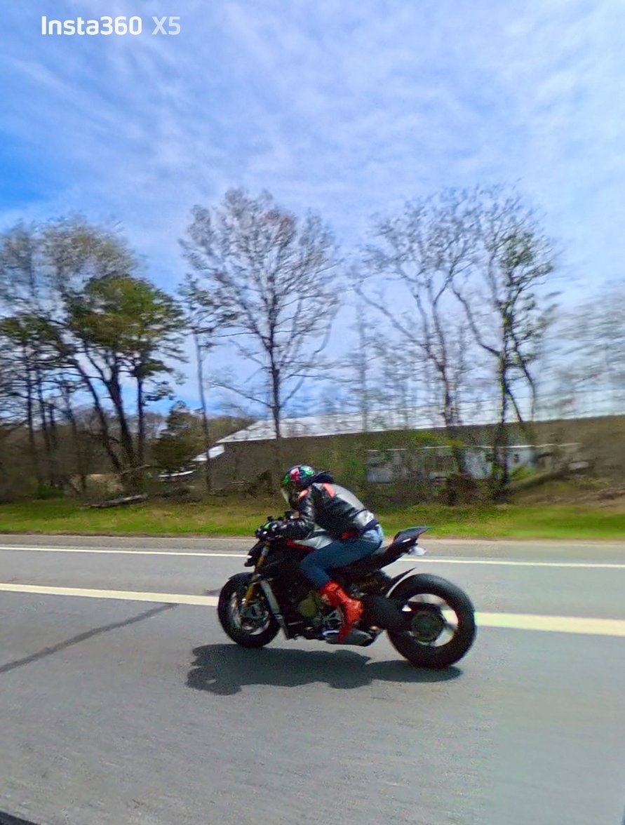 Blaqk_sheep's tweet image. #motorcycle #Ride #insta360