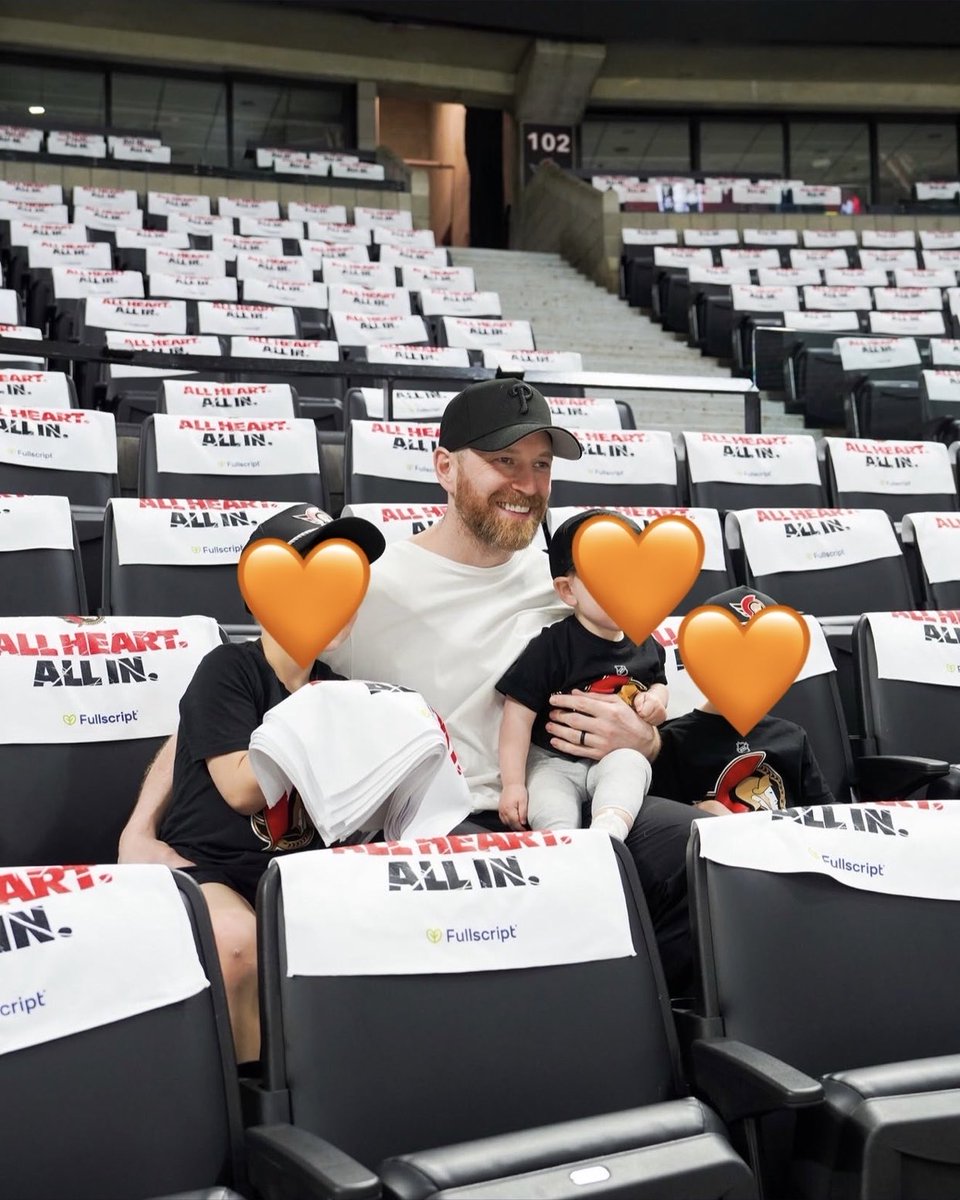 x - bee ⊹₊⟡ tweet media