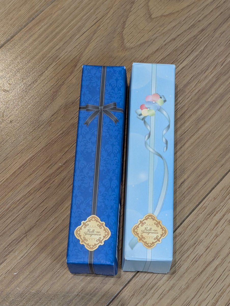 れーずくんのローグフレグランス（5年前）使う用と保存用に各2本ずつ買っててちまちま使ってたんだけどそれでもあと残り僅かになってきて…🥲
推しのイメージの香りを身に付けるのは強烈なライフハックになったので成分表を片手にジェネリック推しの香りを探す旅に出ないといけないかもしれない