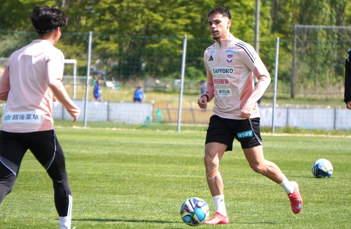 北関東・甲信越／サッカー新聞エルゴラッソ記者班 tweet media