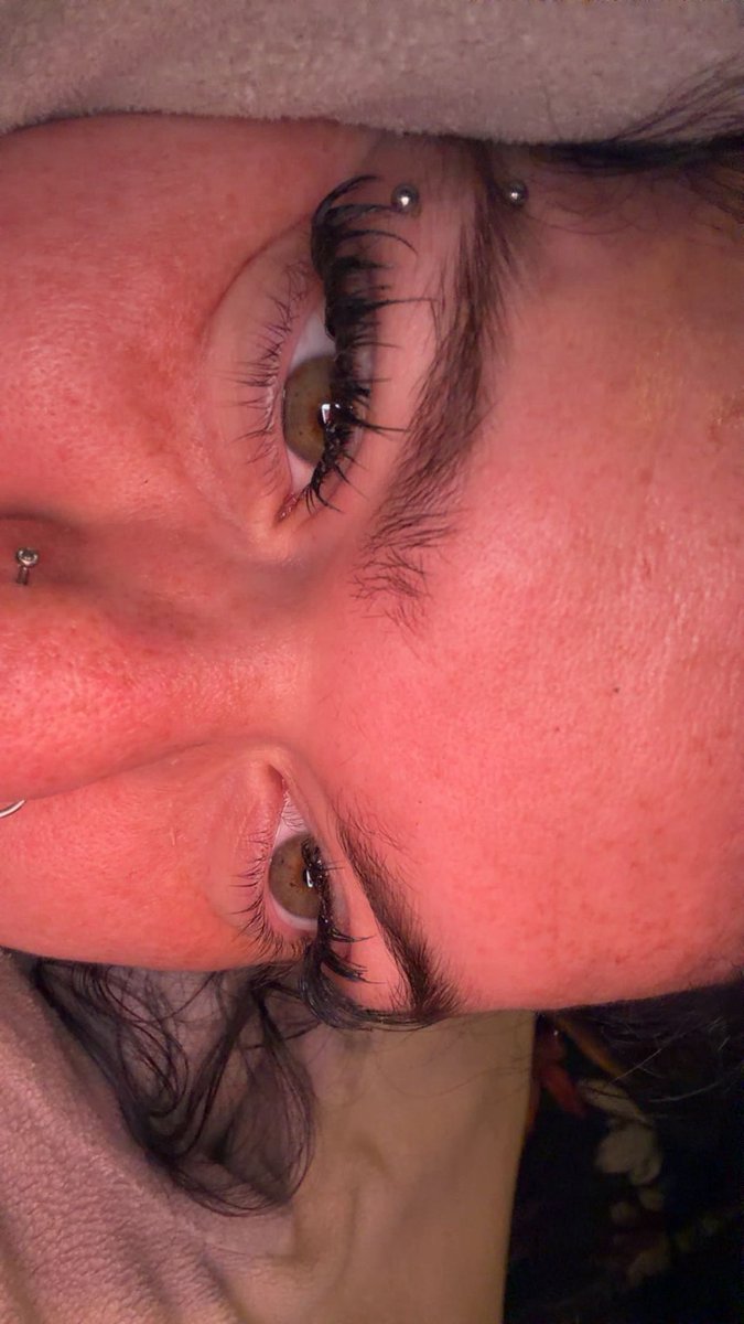 ﾟ･✩𝔪𝔬𝔱𝔥 ✩･ﾟ || 04/28 🎂 tweet media