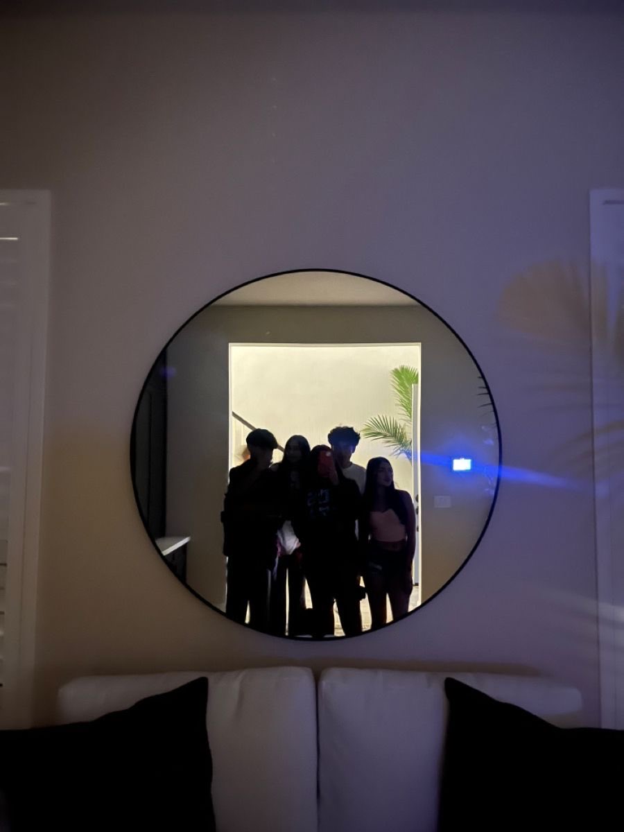 soojin 𝜗𝜚⋆ tweet media