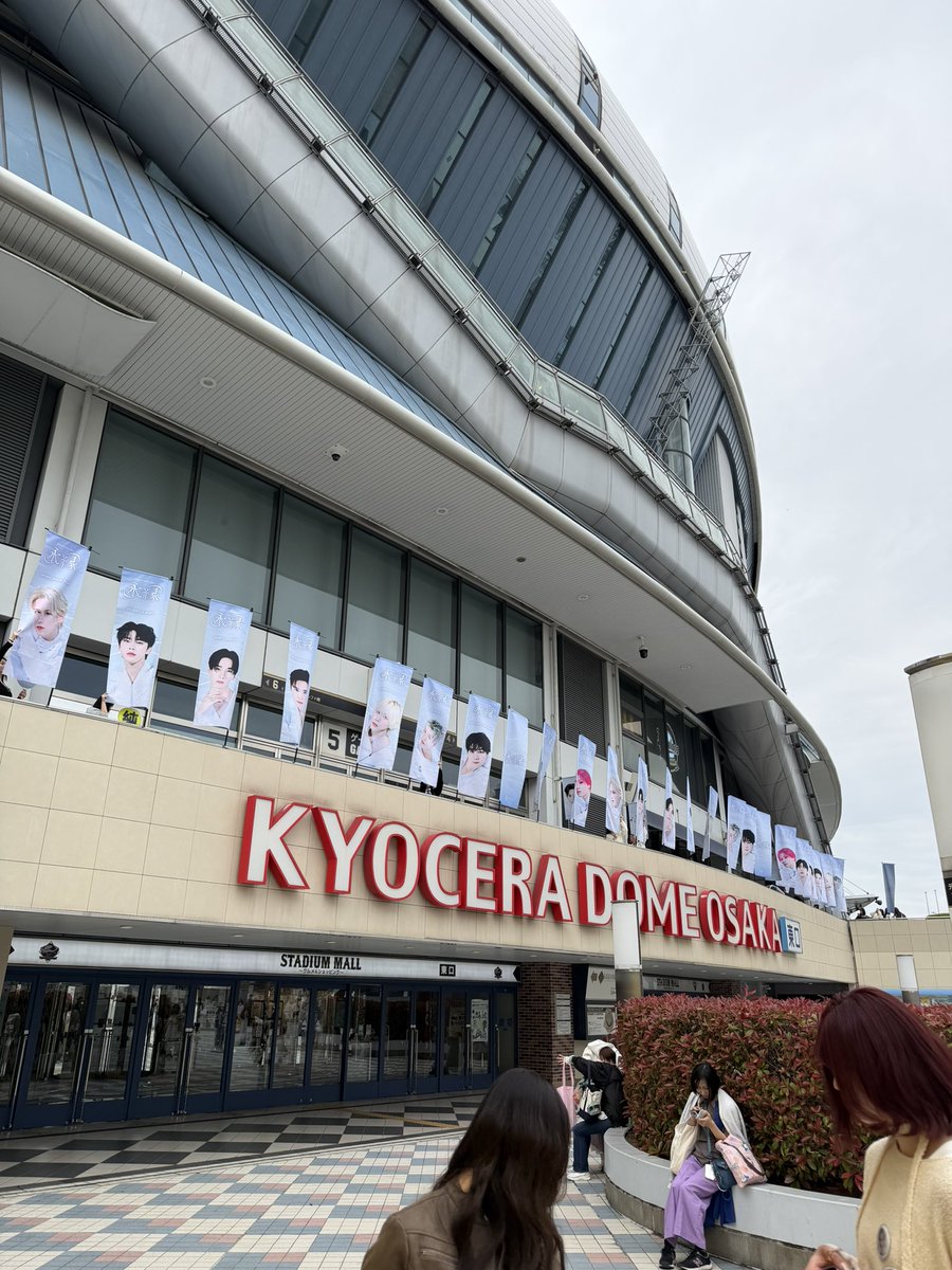 alice₁₀₀₄ ۵ tweet media