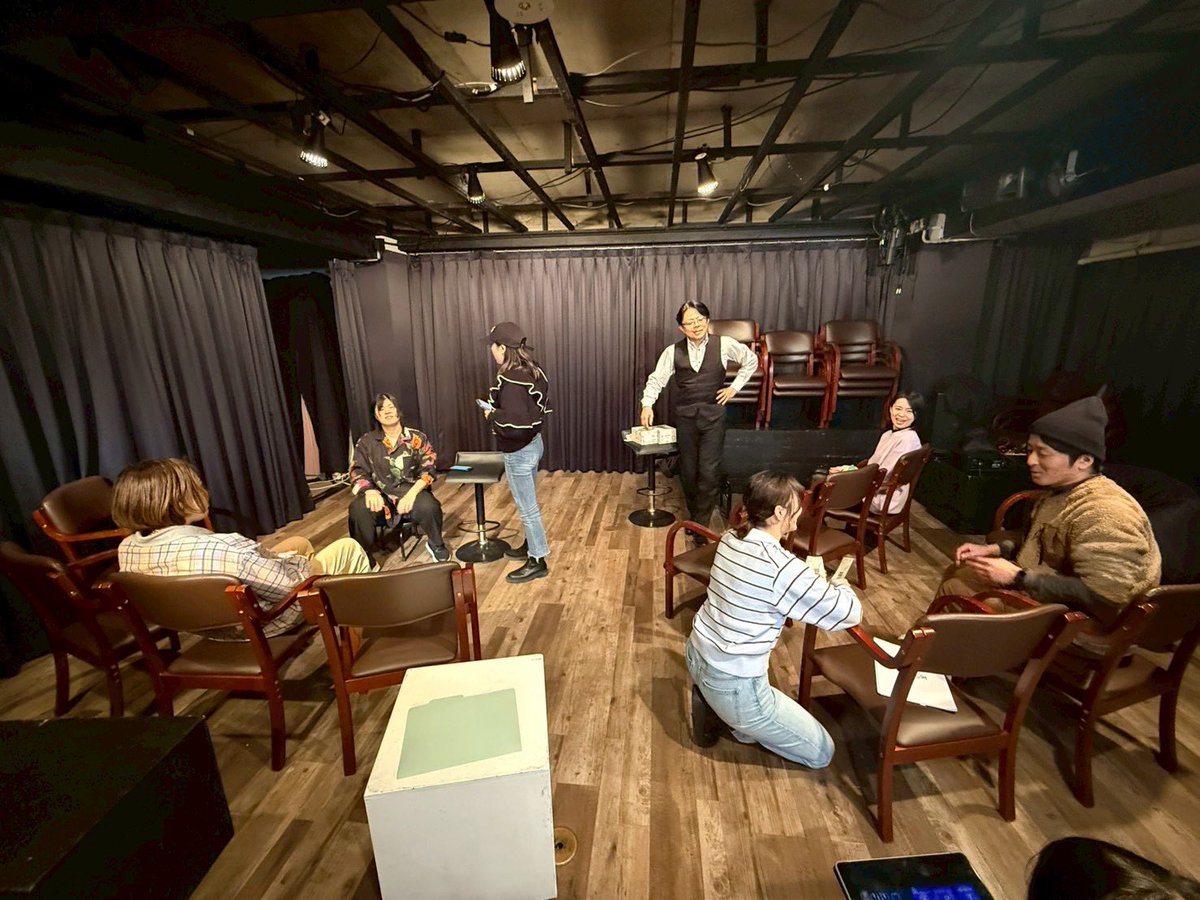 #落鳥賛歌稽古場日
欲が出ます、、、
作家も、演出部も

特になんでもなかったシーンをガラリと変えてみたり、、、
アレもやりたいコレもやりたかった　に、挑戦してみたり、、、
色々増やしても？と、我儘言ってみたり、、、

キャストを信頼しているので出来るんです
それがこの座組❗️

#落鳥賛歌