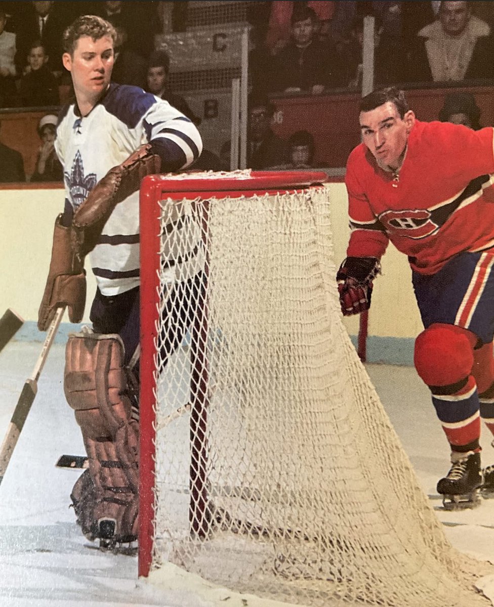 Berger_BYTES's tweet image. Suitcase and Fergie. #Montreal Forum. 1966. #Leafs #LeafsForever #Canadiens #Habs