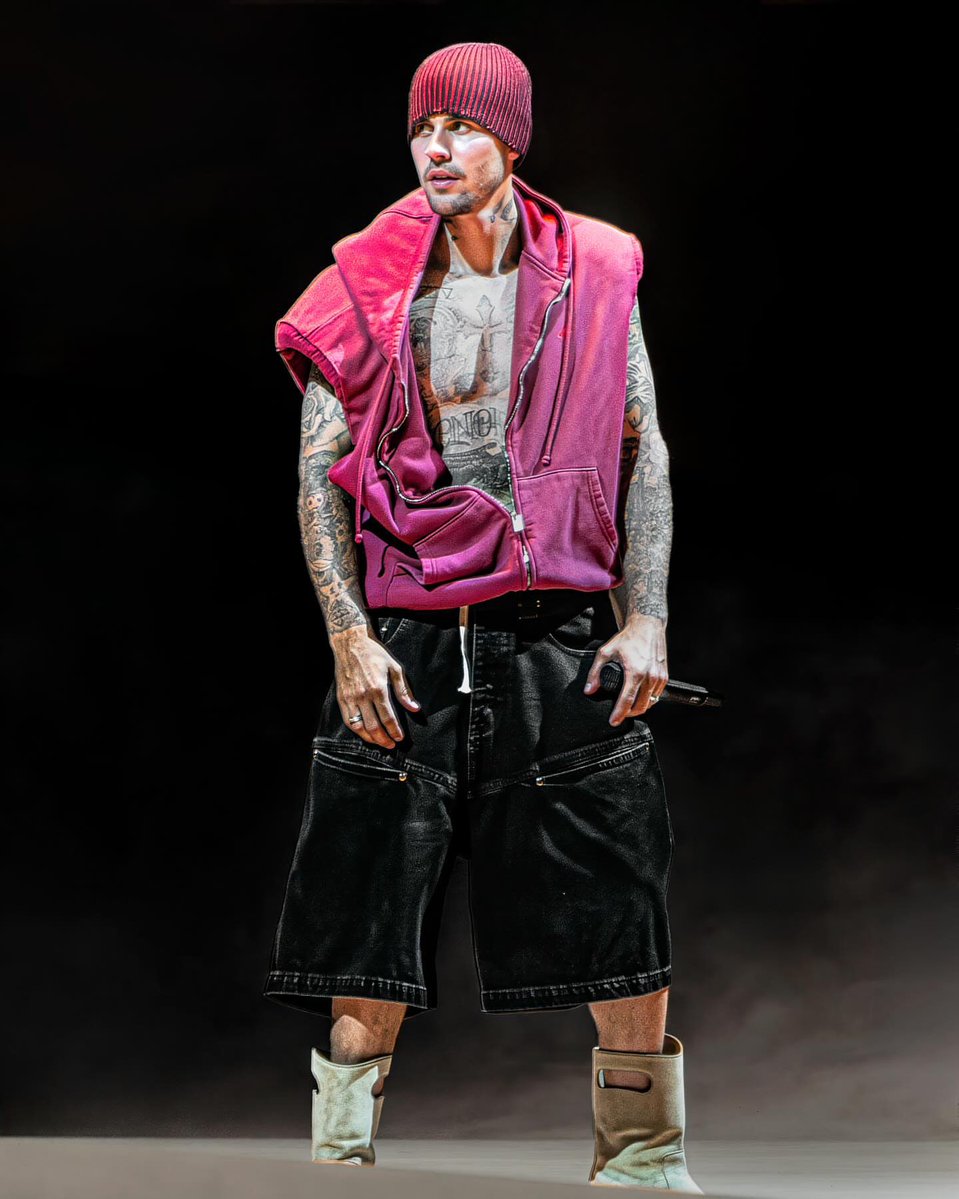 Justin Bieber tweet media