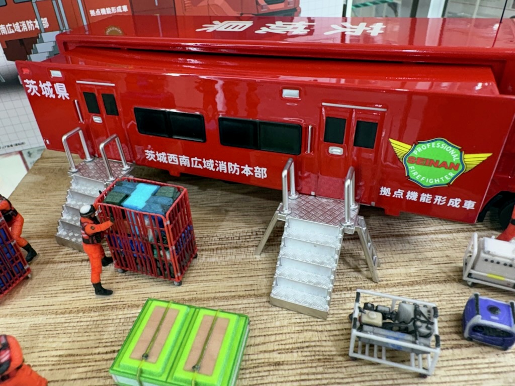 消防車や緊急車両を中心とした1/64スケールのミニカー『ACTCAR