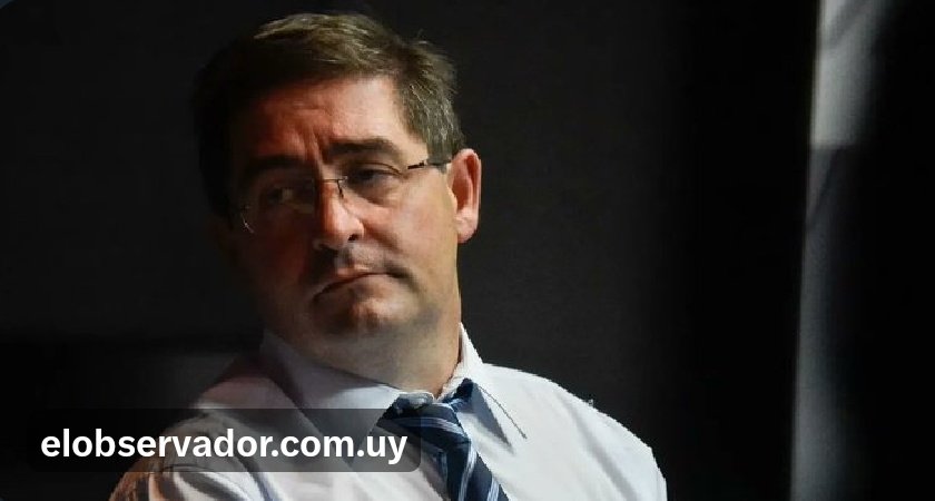 "Se observa un fraccionamiento ilegítimo del gasto para que la operación encuadre dentro de los límites de las compras directas (a ITHG)".
Sobreprecios favoreciendo al C. Católico, pagos en negro, sustitución de identidades y acomodos, todos gastos observados. 
#BlancosPillos