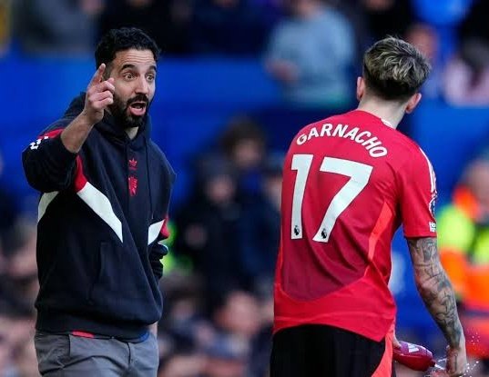 Man United Fan Club tweet media