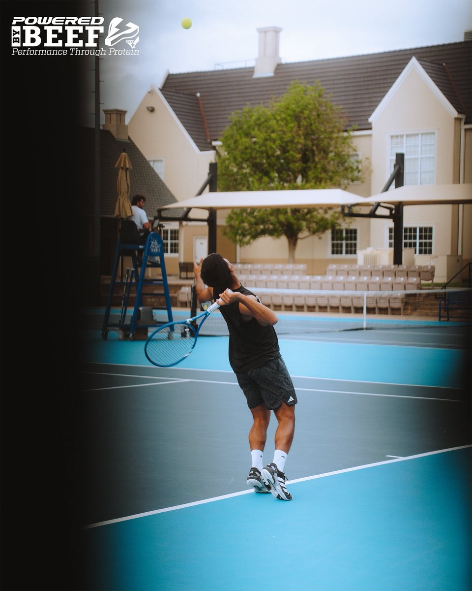 UNDmtennis's tweet image. Final reps 💪

#UNDproud | #LGH | #ReachTheSummit