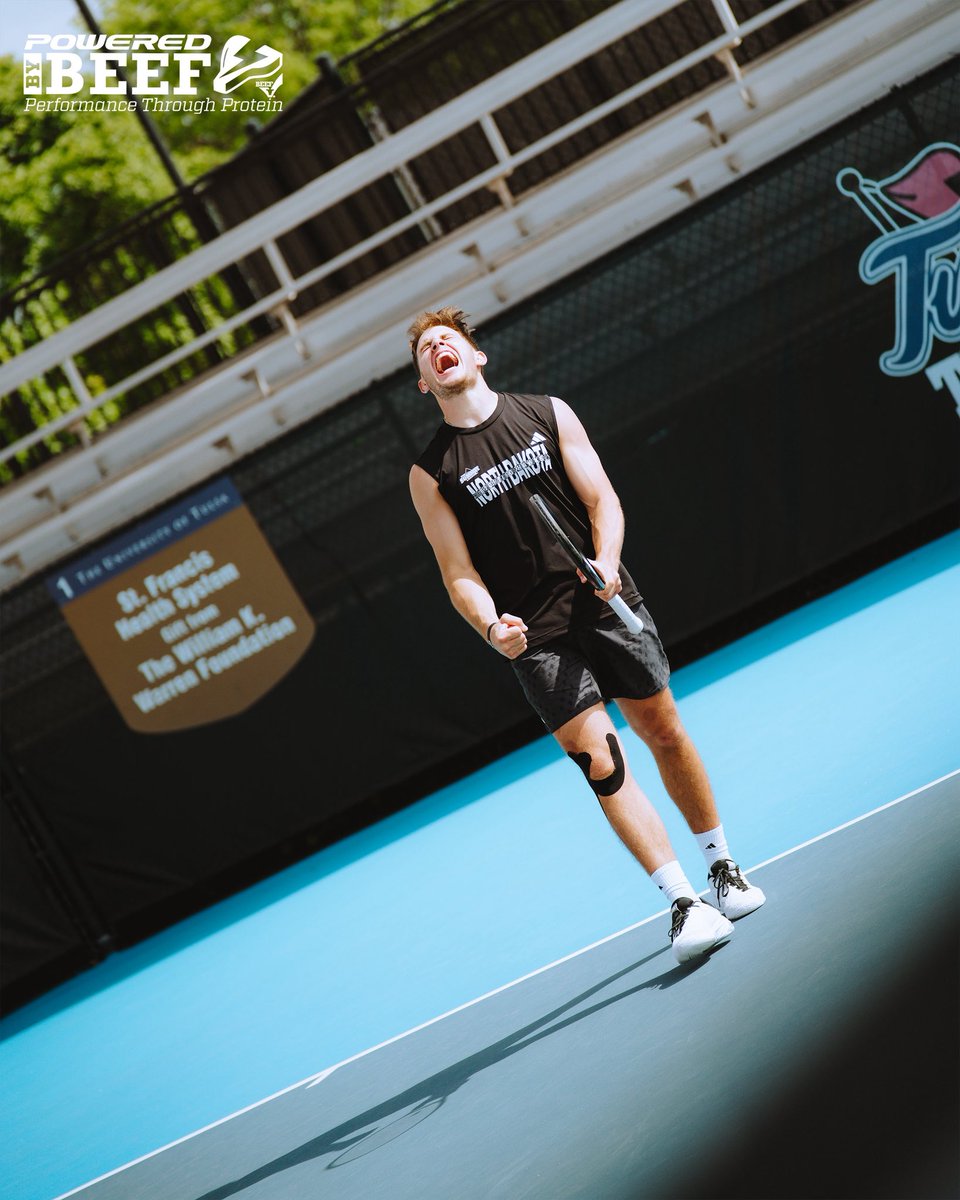 UNDmtennis's tweet image. Final reps 💪

#UNDproud | #LGH | #ReachTheSummit