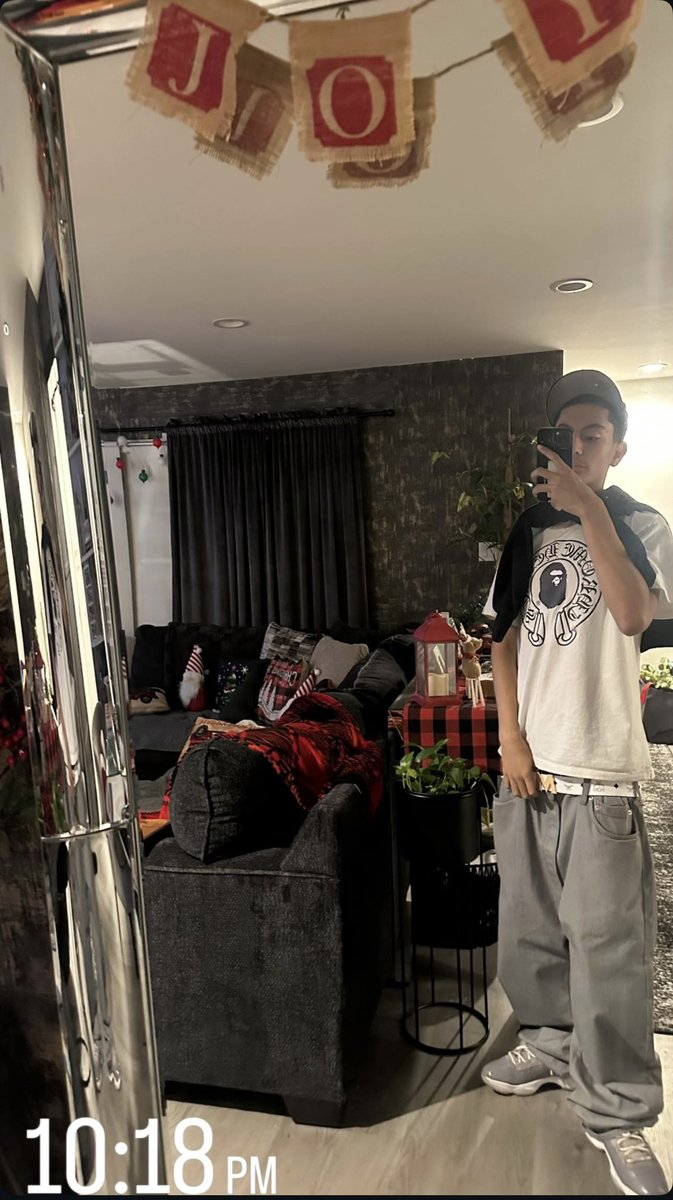 Yofavchin064316's tweet image. #tall #skinny #joint ladies tapn #latinas #la #oc #bigdick