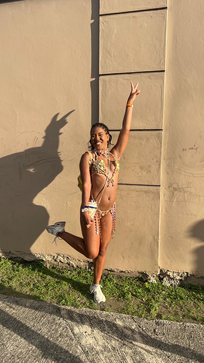 JaCarnivalist's tweet photo. Venus!!! https://t.co/xgEGgWrA8l
