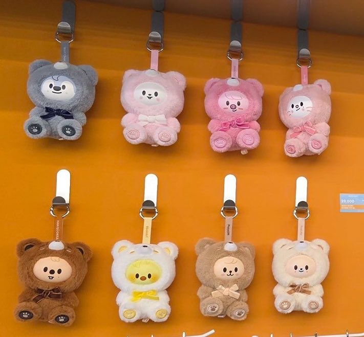 SKZOO SECRET KEYRING
TOY VER. (random)