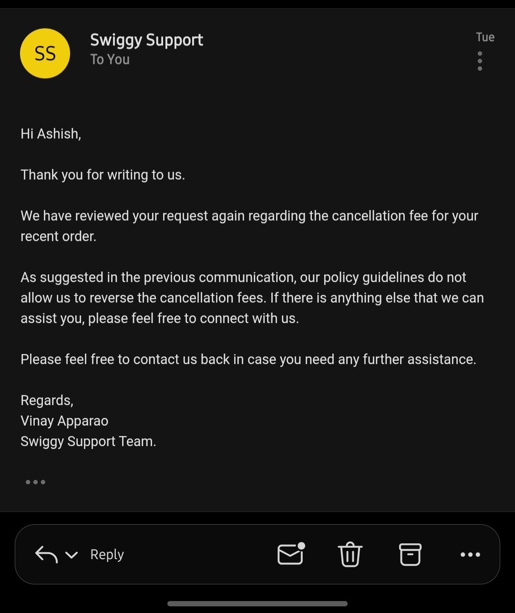 ashishrranka's tweet photo. @romydeora Swiggy Order placed at 7.42 pm
Was showing 35 to 40 mins
Delivery Rider came at my doorstep at 8.58 pm
I refused to accept such a late delivery 
They refused to refund my amount
Had to file a grievance on National consumer forum &amp; in 2 days i was refunded https://t.co/s5MnwvNcIK