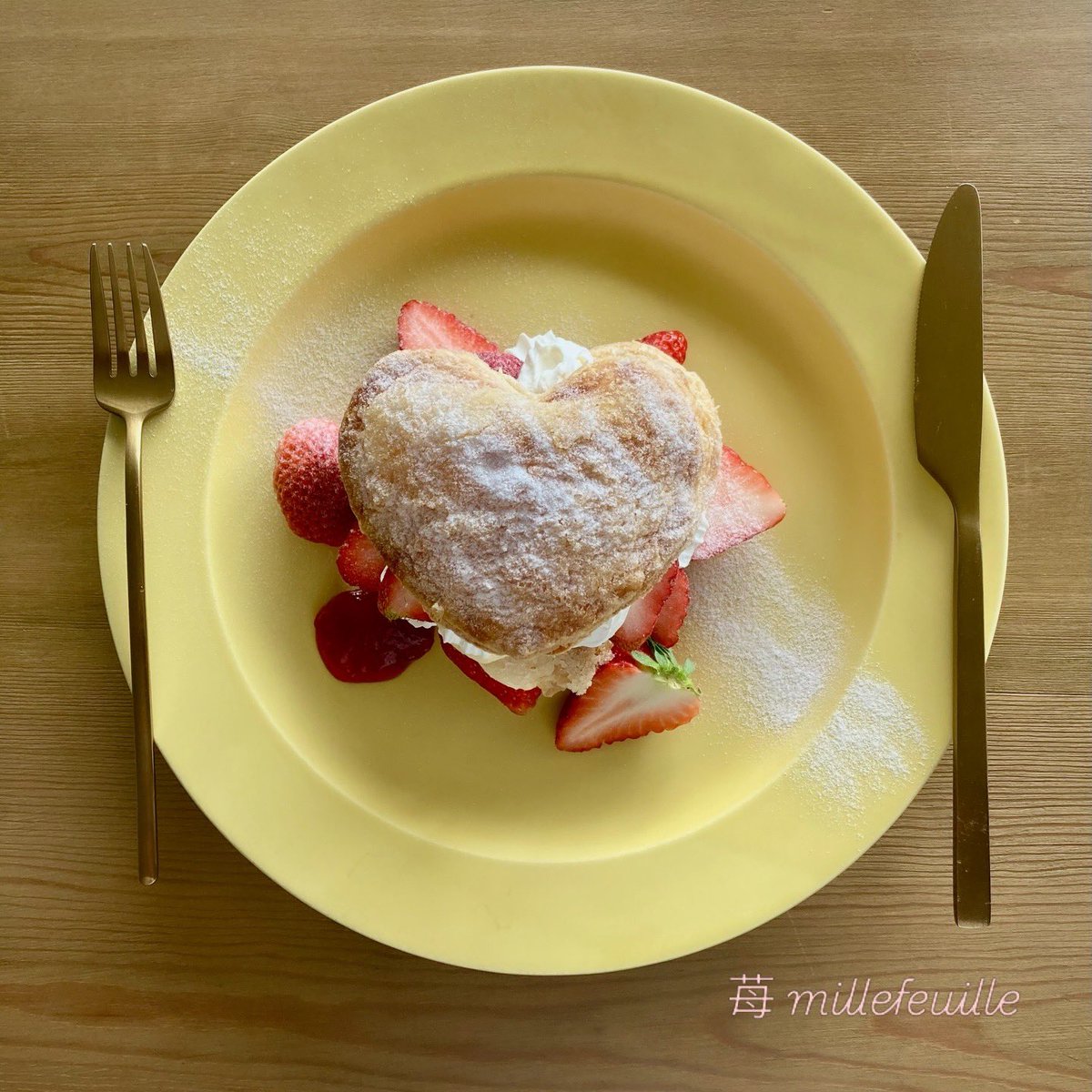 verb_cakecafe's tweet image. いつもありがとうございます❥⃝
ご予約制デザート「苺ミルフィーユ」
４／28（火）
 若干名さま ご予約受付中です♡︎ᵎᵎᵎ
 HPよりご予約くださいෆ  ̖́- cafeverb.com
 #ミルフィーユ #cafe #coffee