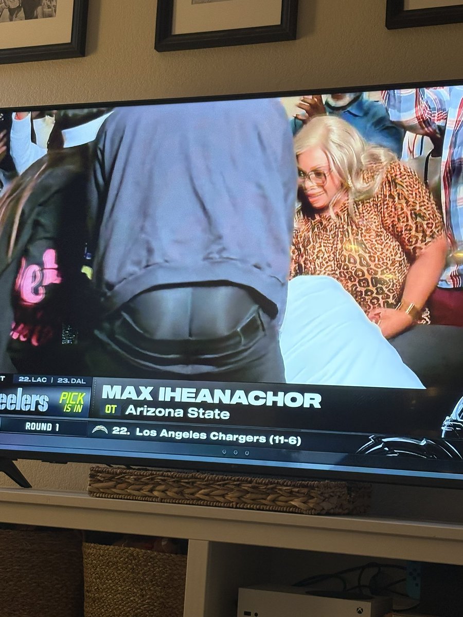 Mayor of Gainzville tweet media