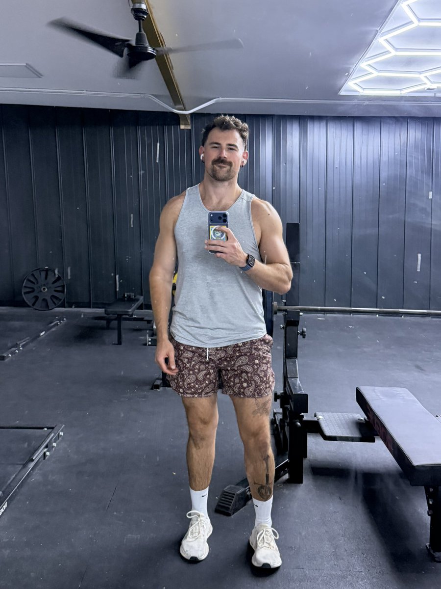 Zach Zant tweet media