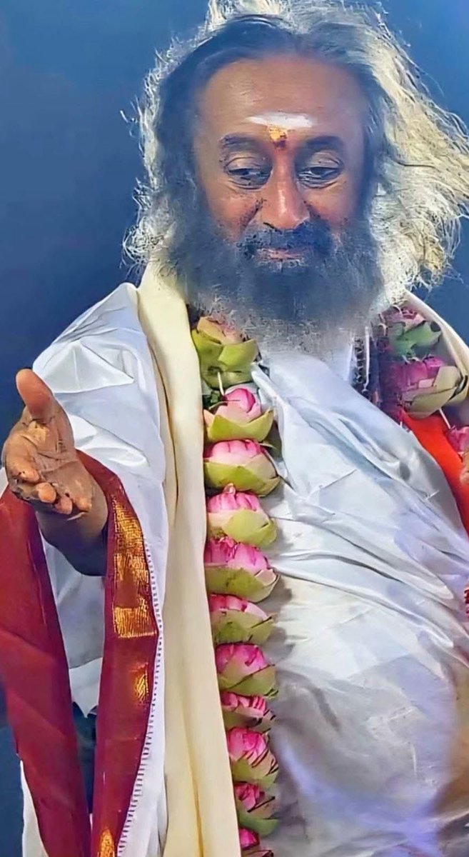 Our first and foremost commitment in the world is to do service.
<a href="/Gurudev/">Gurudev Sri Sri Ravi Shankar</a> 🌺🌺