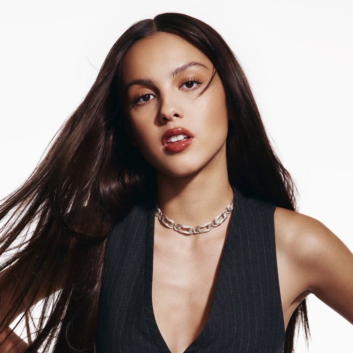 Pop Crave tweet media