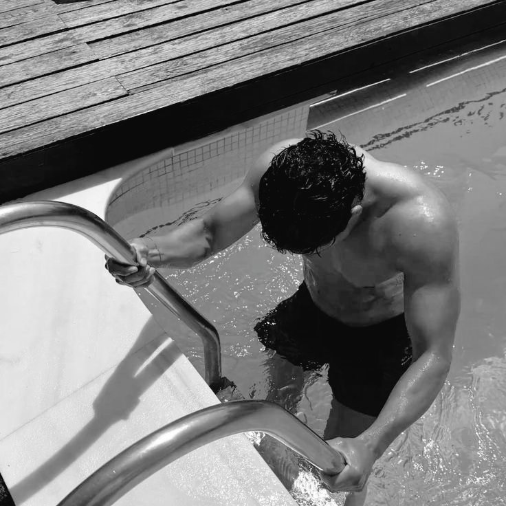 [ADLERS USHIJIMA]
260424

Morning, early swim? 
#SCHWEIDEN_ADLERS #USHIJIMA