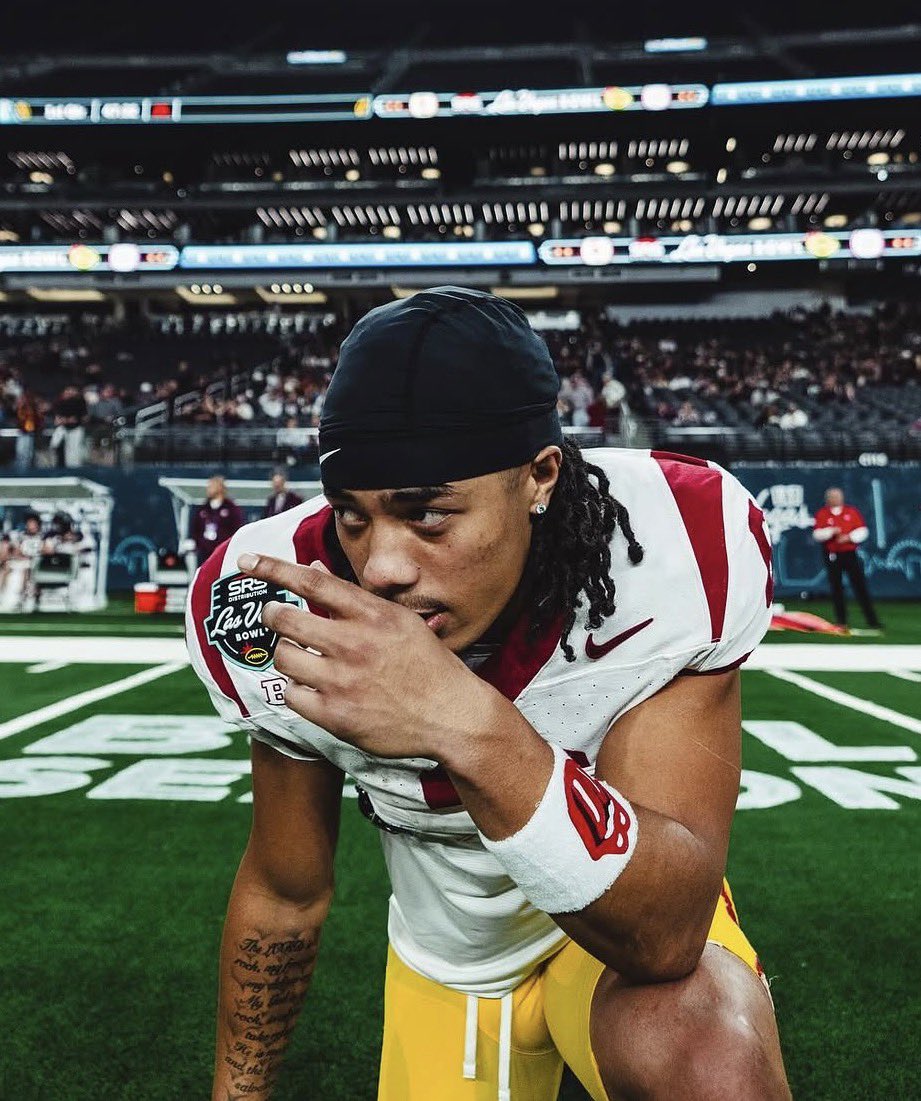 tom stakes tweet media