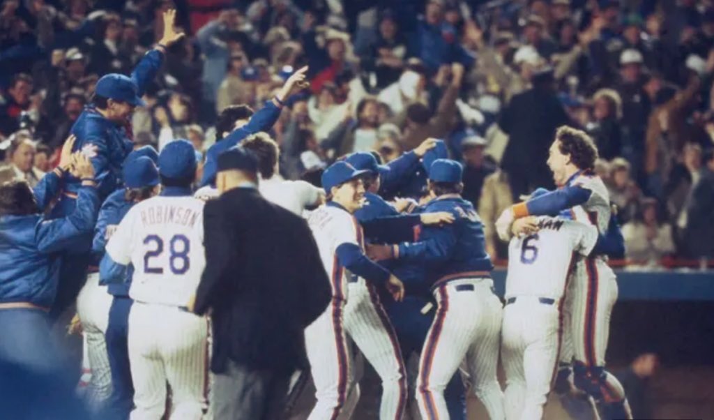 GaryCarterKid's tweet image. #MetsWin !!!
   💙⚾️🧡
    @Mets #NewYork #LGM