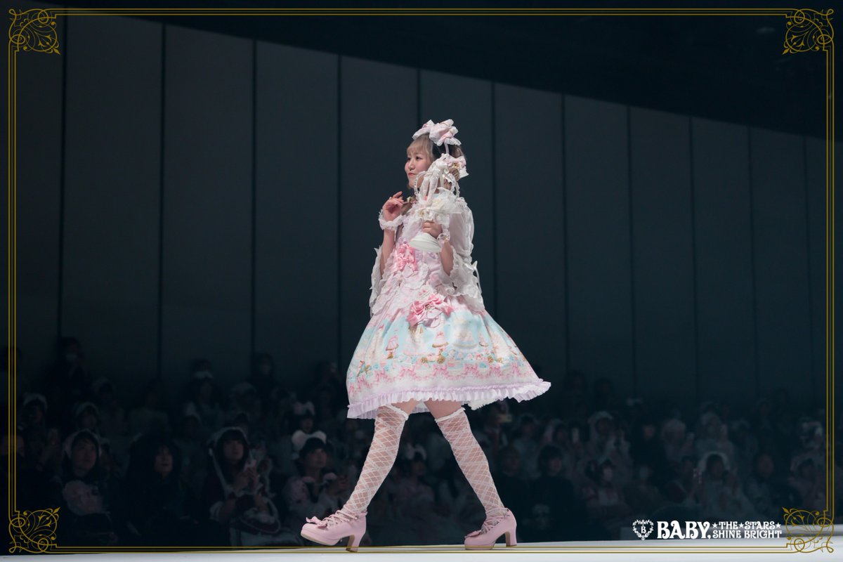 BABY,THE STARS SHINE BRIGHT ALICE and the PIRATES BRAND-NEW
