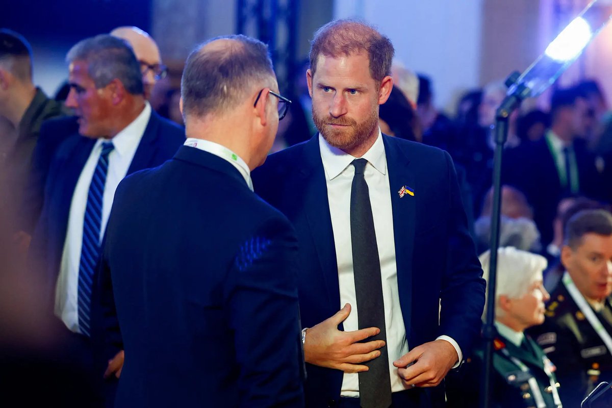 Suburban Duchess tweet media