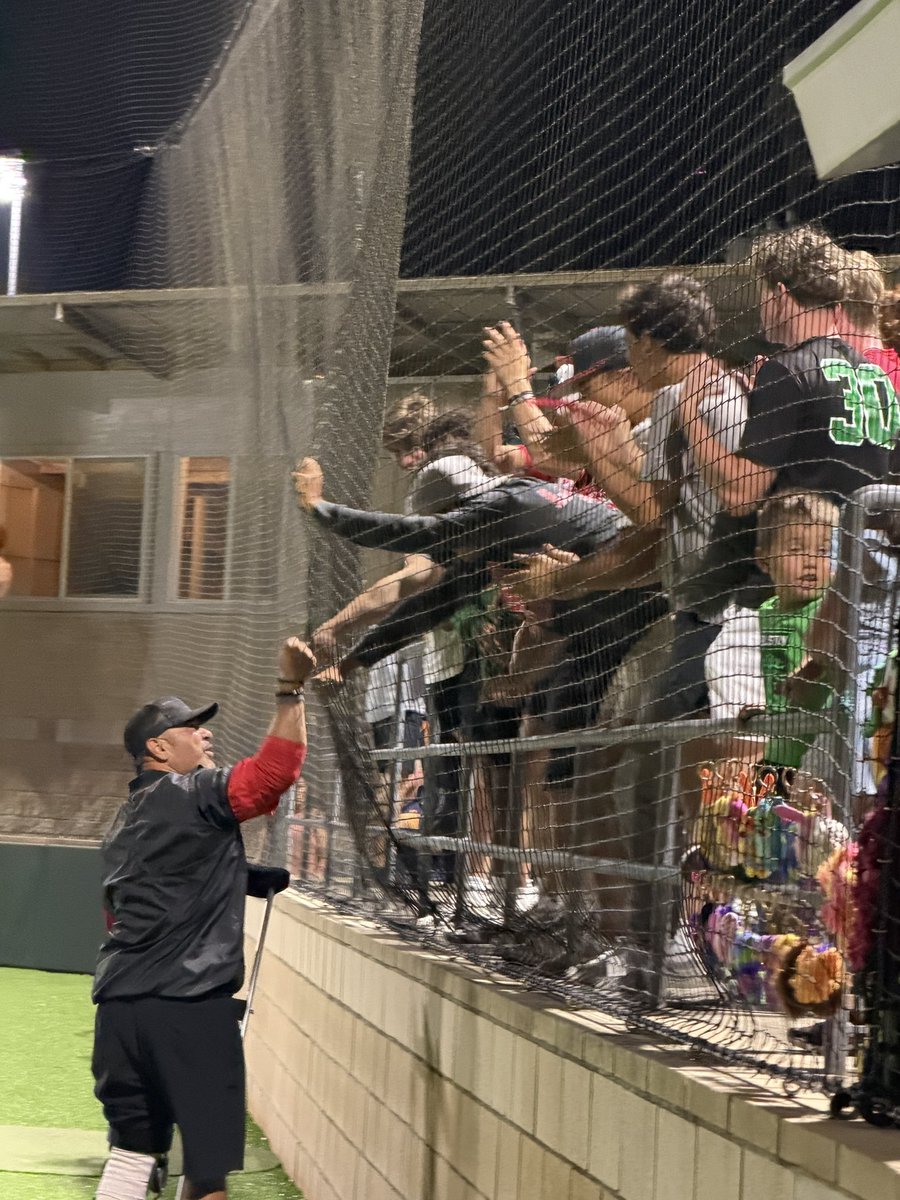 J.R. Romero tweet media