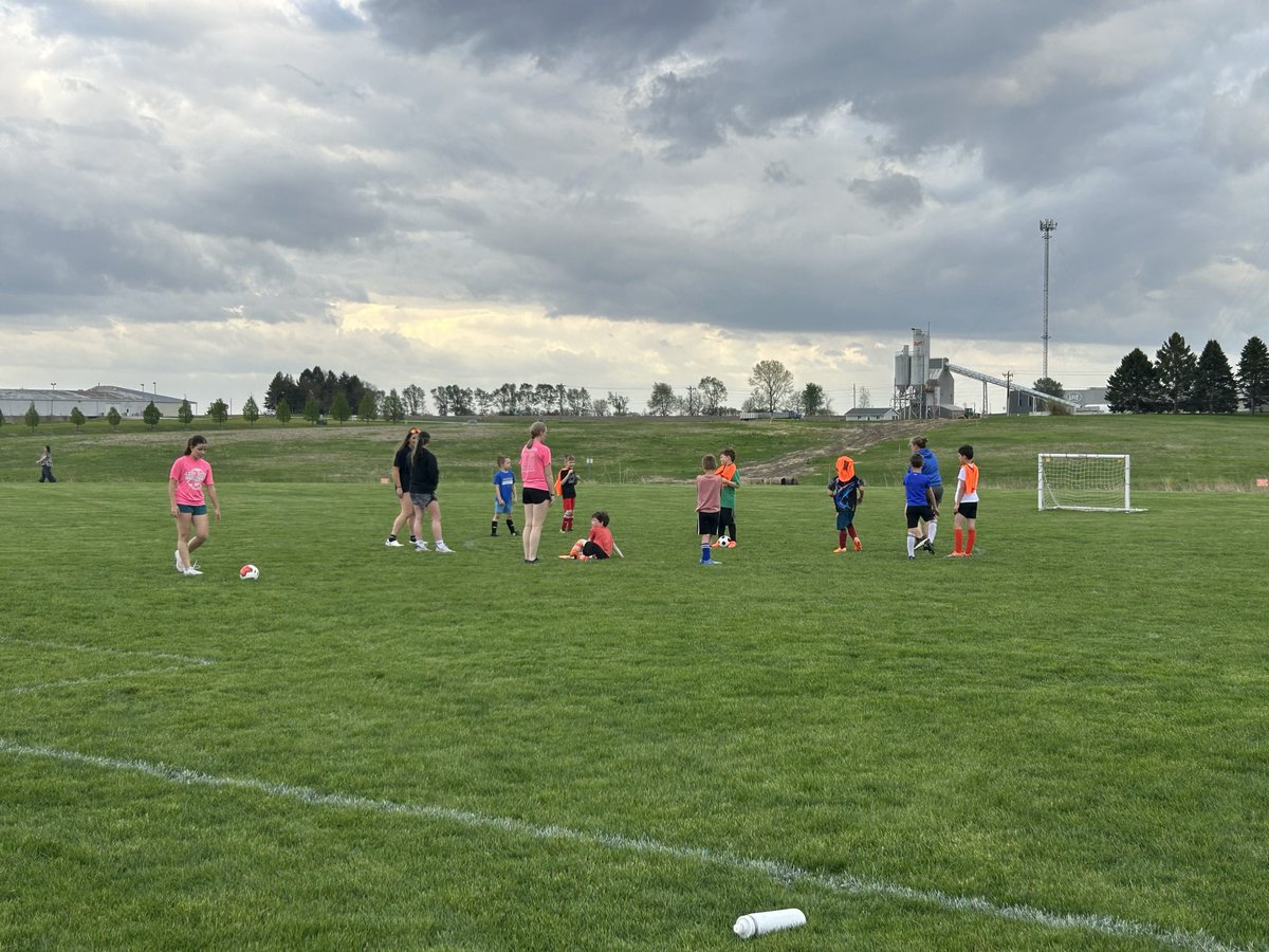 Pella Lady Dutch Soccer tweet media