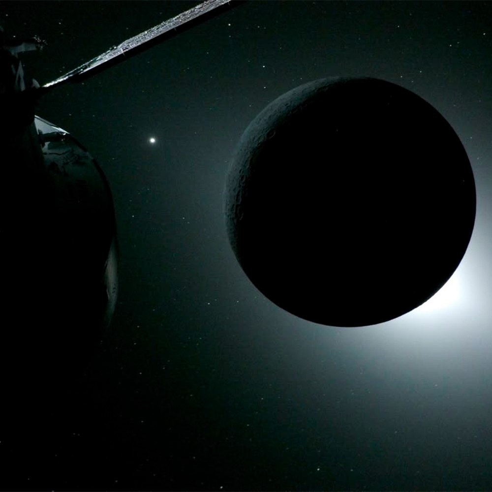 Прекрасный снимок затмения, полученный во время миссии Artemis II.
