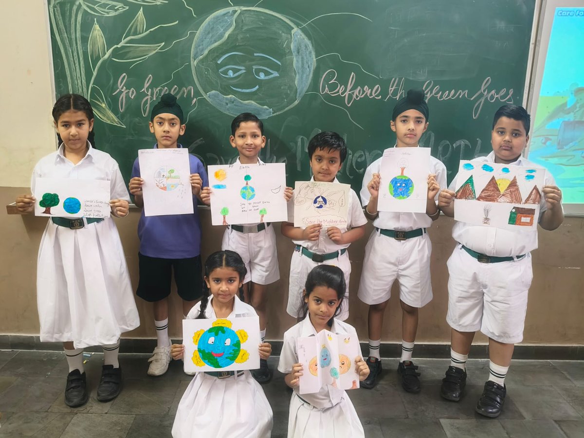 dpsbathinda_'s tweet image. 🌍✨ Young minds, big impact! On 23 April 2026, our Class 3–5 students at DPS Bathinda took part in an engaging Earth Awareness Activity. From insightful videos to vibrant posters, they shared creative ideas to protect our planet.
 #EarthAwareness #SaveEarth #DPSBathinda