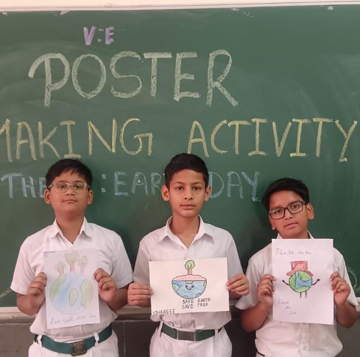 dpsbathinda_'s tweet image. 🌍✨ Young minds, big impact! On 23 April 2026, our Class 3–5 students at DPS Bathinda took part in an engaging Earth Awareness Activity. From insightful videos to vibrant posters, they shared creative ideas to protect our planet.
 #EarthAwareness #SaveEarth #DPSBathinda