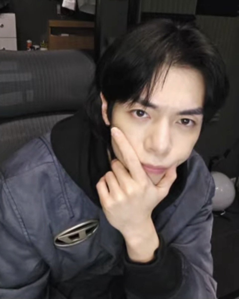 유 ‧₊˚☆ tweet media