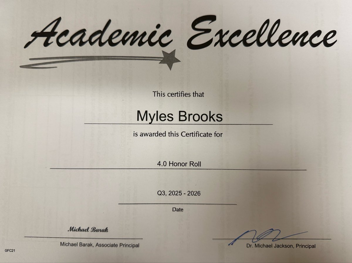 _MylesBrooks's tweet photo. I GET IT DONE IN THE CLASSROOM AS WELL!! @Coach_P_Herm_U @RecruitHermFB https://t.co/afAeiYscGT