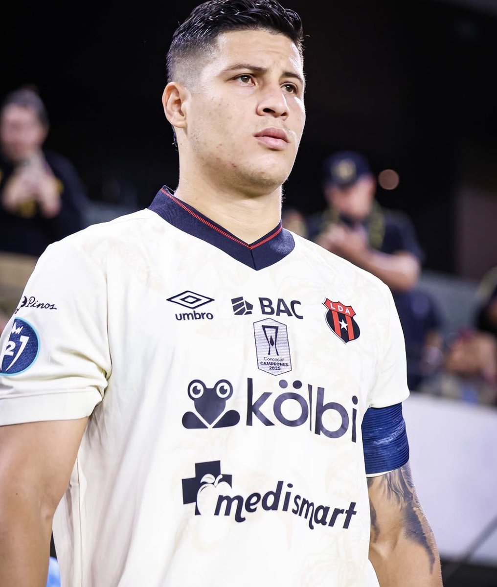 Kevin Jiménez tweet media