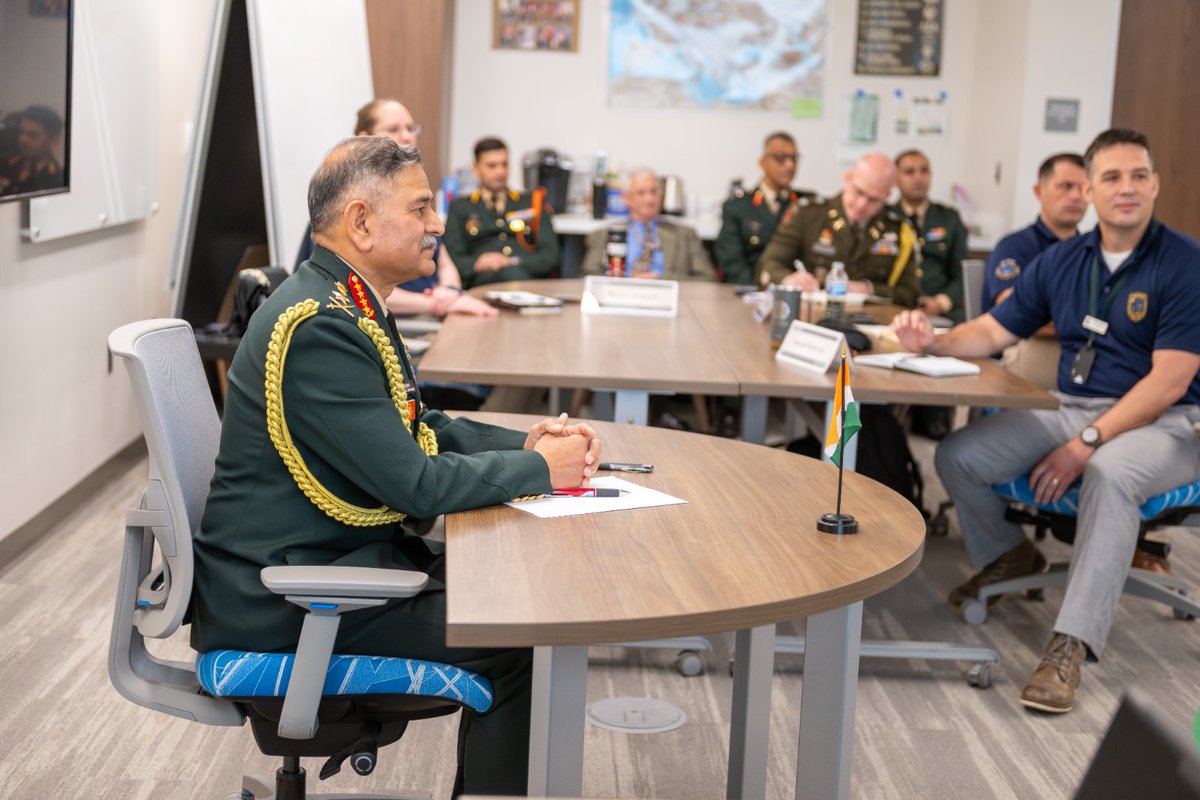 adgpi's tweet image. #GeneralUpendraDwivedi, #COAS, visited the Army War College (AWC), Carlisle Barracks, #USA, where he was inducted into the International Hall of Fame - the third Indian Army Chief to receive this honour, after General V K Singh and General Bikram Singh. The #COAS addressed the