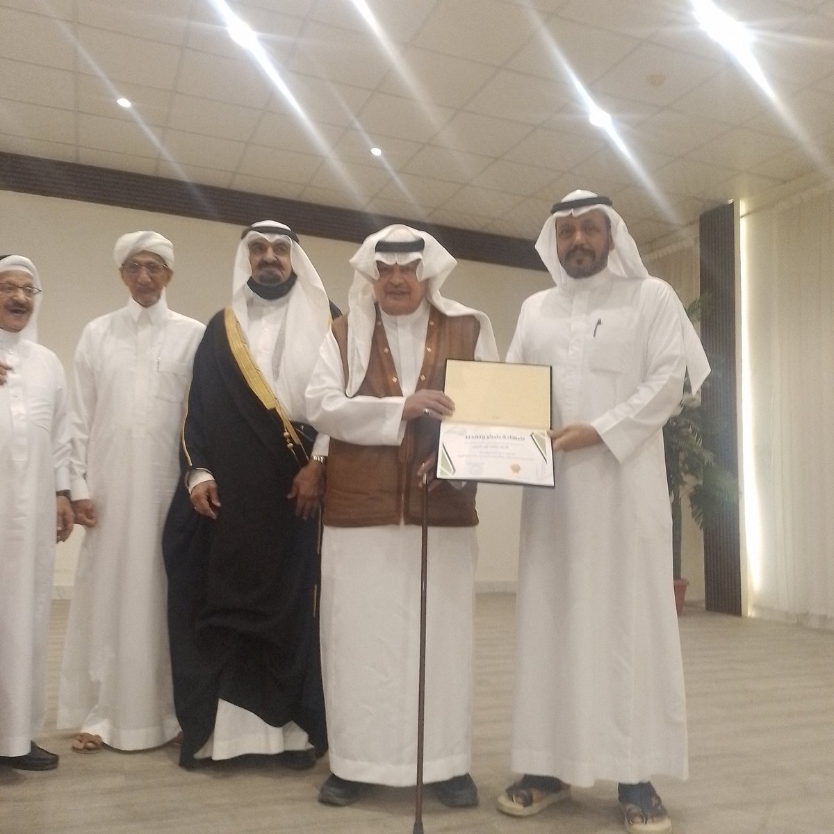 تكريم نادي تاريخ المدينه للباحث محمد غالي الترجمي