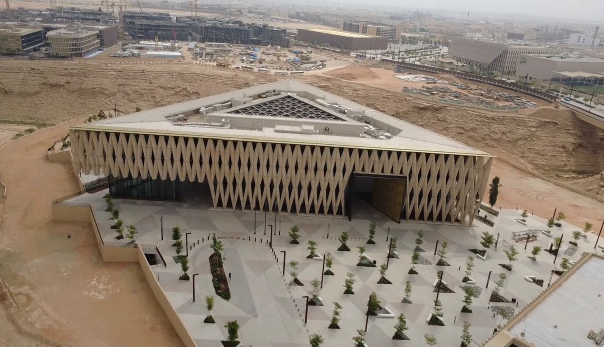 عداد مشاريع الرياض tweet media