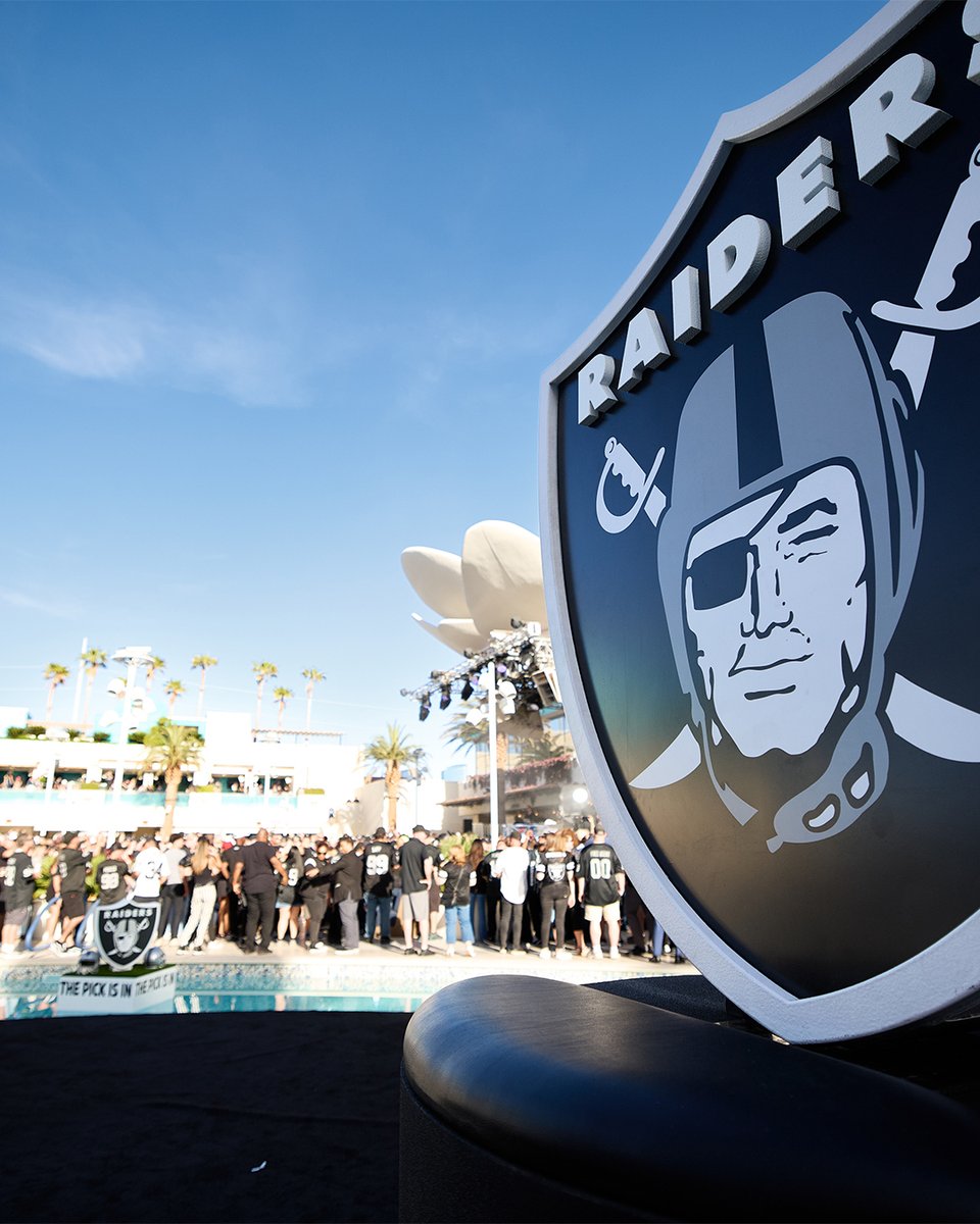 Raiders's tweet photo. Views from Vegas. #RaiderNation https://t.co/01eujx3NfT