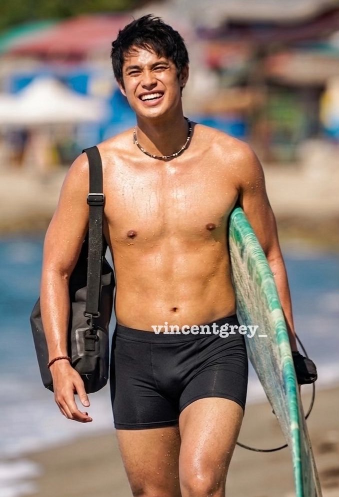 sex on the beach with donny 🥵🥵