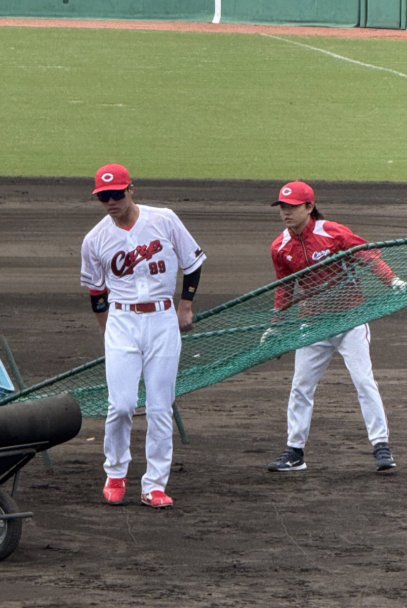 中国新聞カープ番記者 tweet media