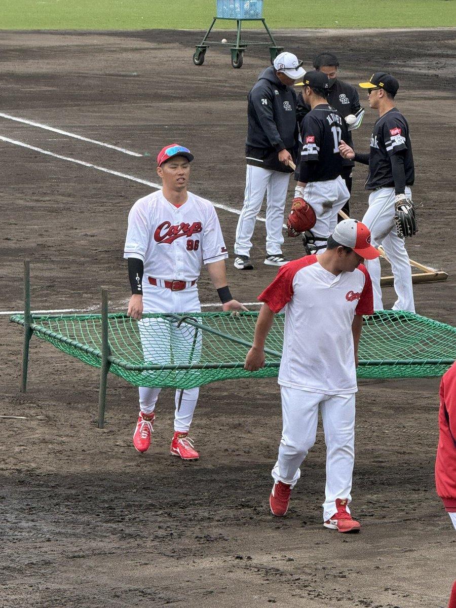 中国新聞カープ番記者 tweet media