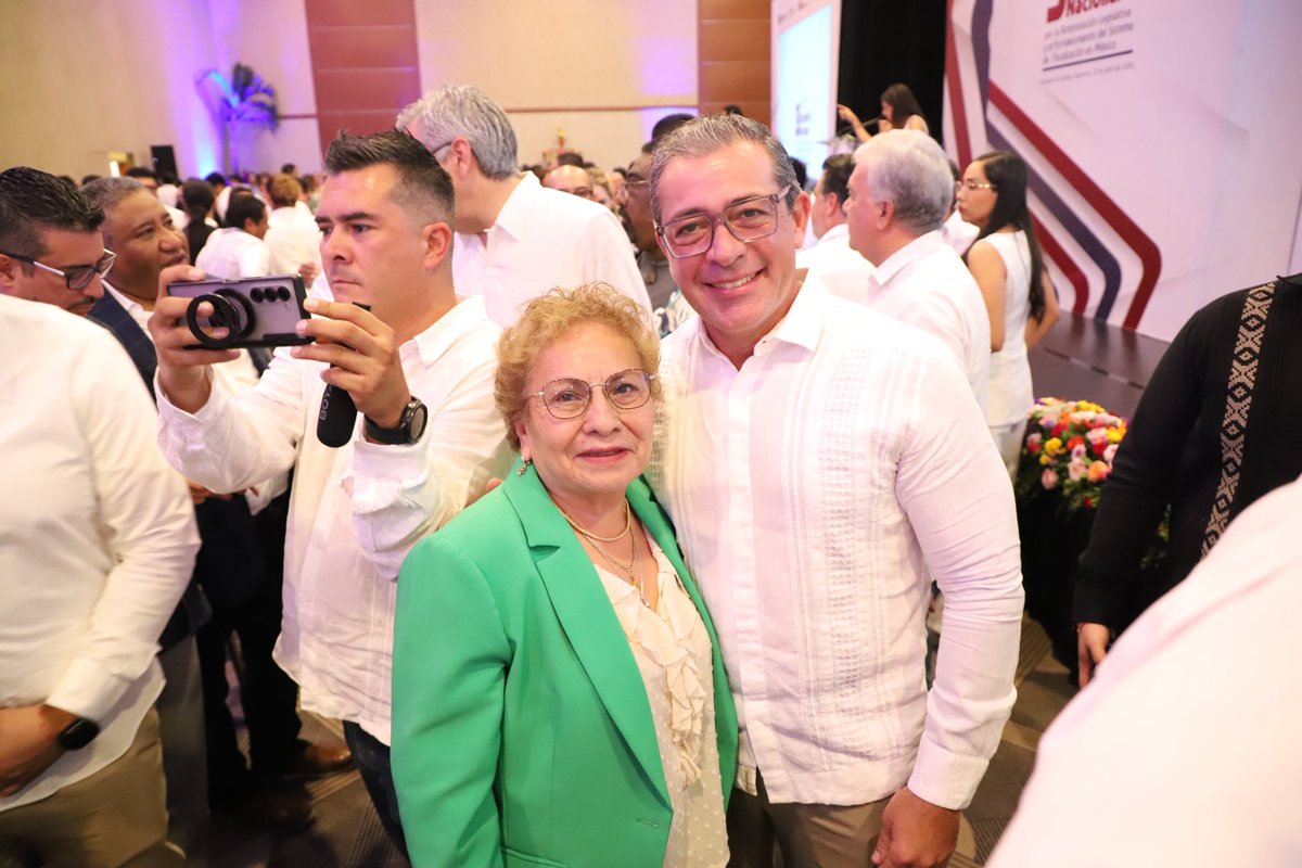 Francisco González tweet media