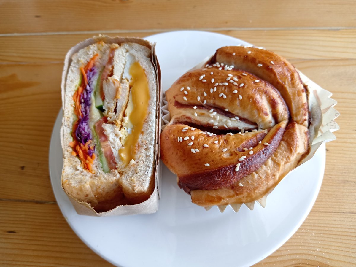 hellosnoopy tweet media