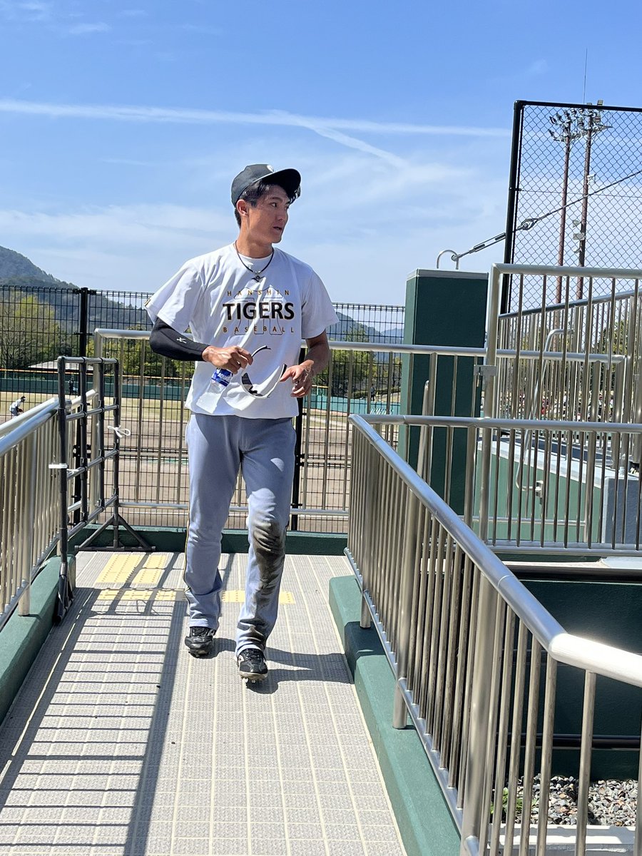 スマイル兄まーくん tweet media