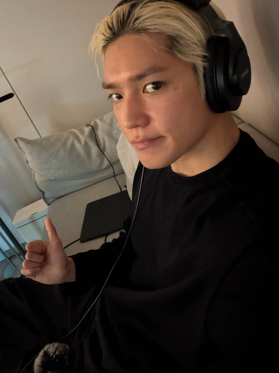 • TAEYONG • tweet media