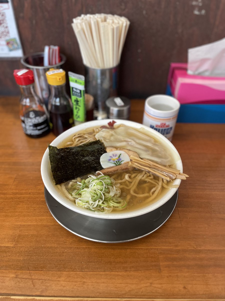 watabo33's tweet photo. 初訪問🍜
ラーメン金子の中華そば🍜
めちゃくちゃうまー！

@ramen_kaneko https://t.co/rItdcuBUxp
